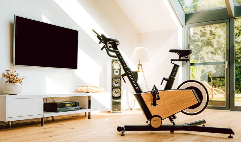 Kuipers S1 Indoor Bike innovativ durch Holz und Neigungsverstellung
